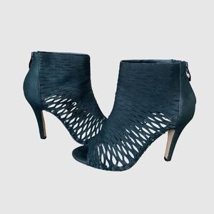 Vince Camuto Krandi Booties - Black Size 6.5